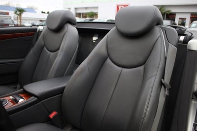 2004 Mercedes-Benz SL500 2dr Roadster 5.0L