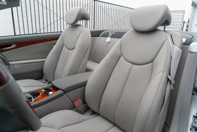 2004 Mercedes-Benz SL-Class 2dr Roadster 5.0L