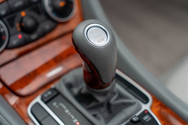 2004 Mercedes-Benz SL-Class 2dr Roadster 5.0L