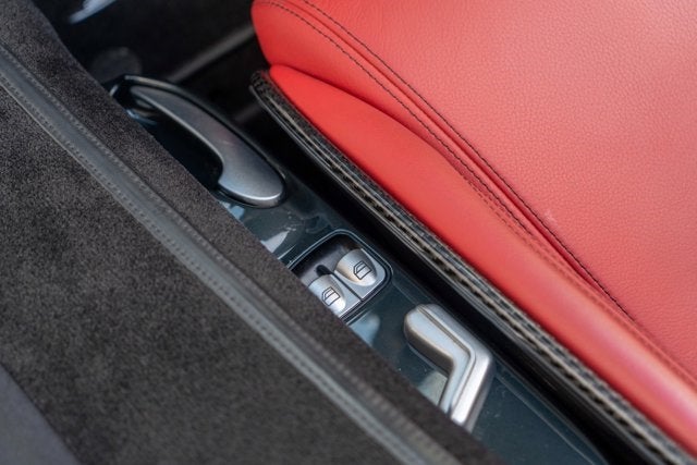 2008 Mercedes-Benz SLR McLaren 2dr Roadster 5.5L