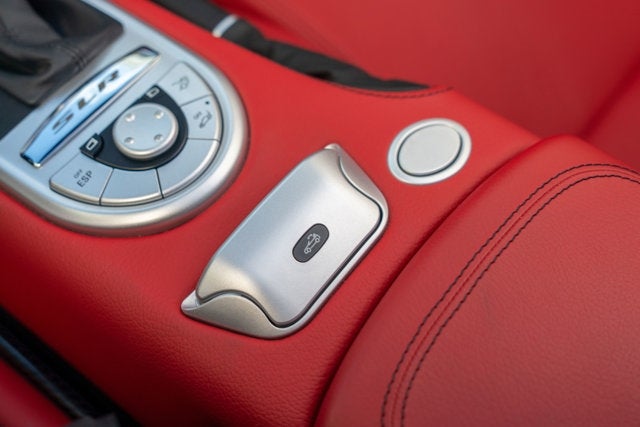 2008 Mercedes-Benz SLR McLaren 2dr Roadster 5.5L