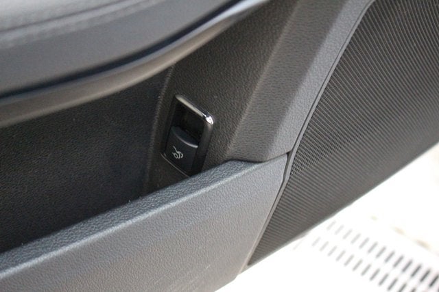 2010 Mercedes-Benz E-Class E 550 Luxury