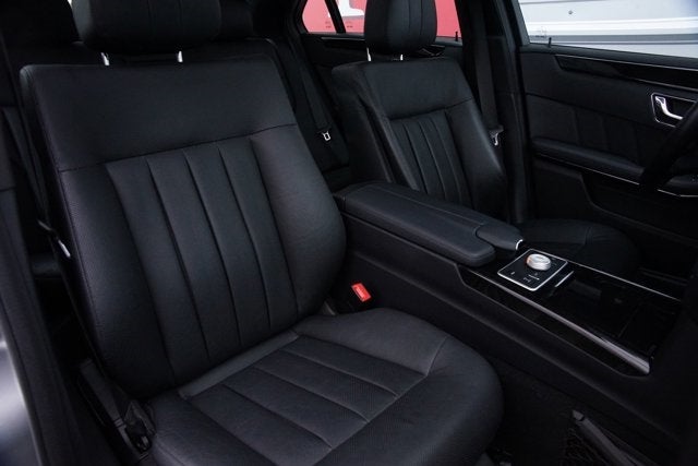 2011 Mercedes-Benz E550 4MATIC® Sedan