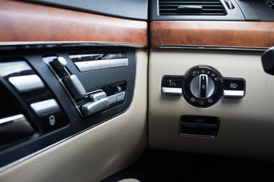 2007 Mercedes-Benz S550 Launch Edition