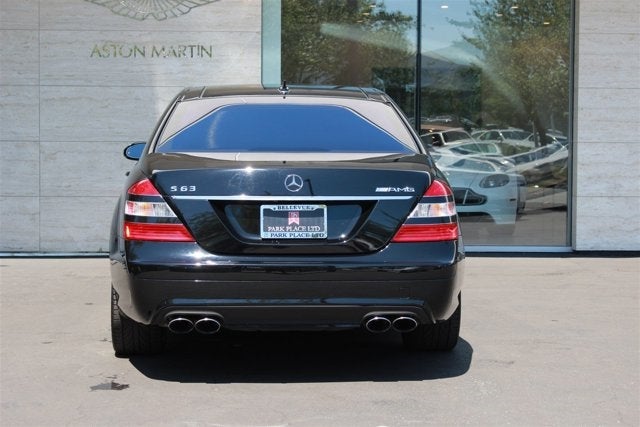 2009 Mercedes-Benz S63 6.3L V8 AMG®