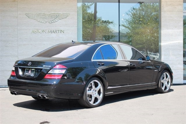 2009 Mercedes-Benz S63 6.3L V8 AMG®