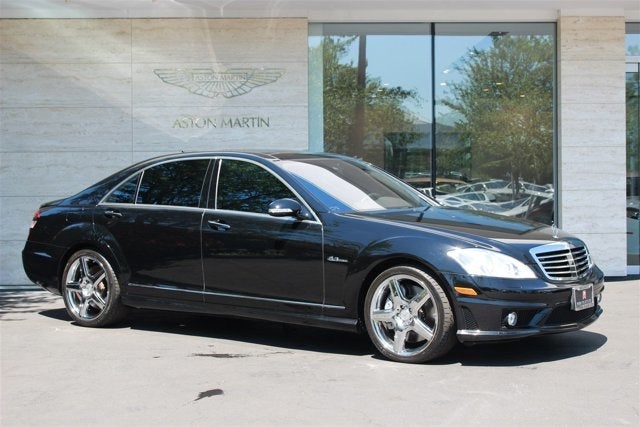 2009 Mercedes-Benz S63 6.3L V8 AMG®