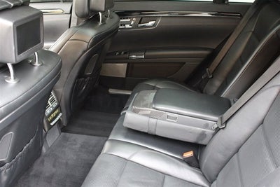 2011 Mercedes-Benz S63 AMG® S 63 AMG®