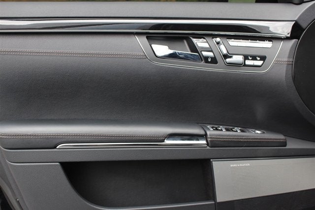 2011 Mercedes-Benz S63 AMG® S 63 AMG®