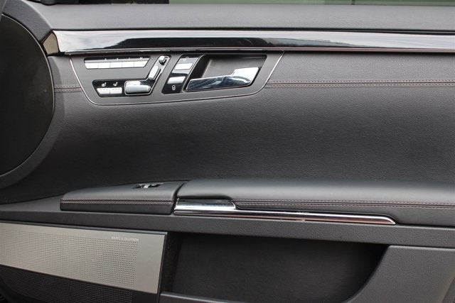 2011 Mercedes-Benz S63 AMG® S 63 AMG®