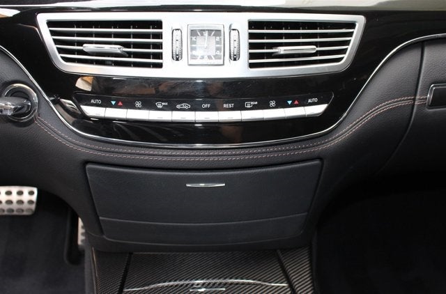 2011 Mercedes-Benz S63 AMG® S 63 AMG®