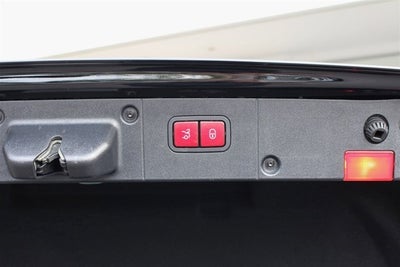 2011 Mercedes-Benz S63 AMG® S 63 AMG®