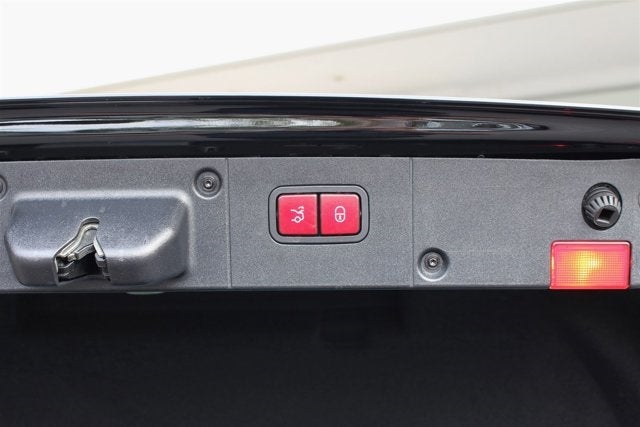 2011 Mercedes-Benz S63 AMG® S 63 AMG®