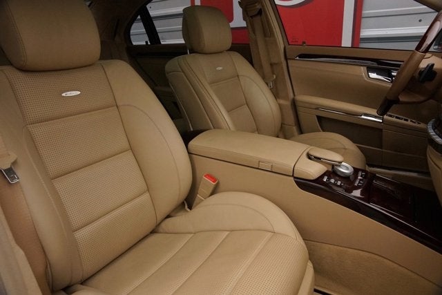 2011 Mercedes-Benz S63 AMG® '2 Look Edition'