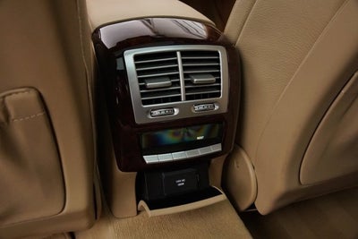 2011 Mercedes-Benz S63 AMG® '2 Look Edition'