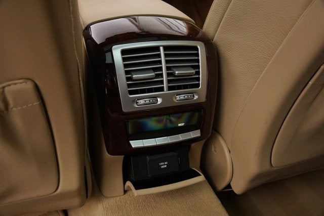 2011 Mercedes-Benz S63 AMG® '2 Look Edition'