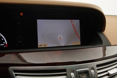 2011 Mercedes-Benz S63 AMG® '2 Look Edition'