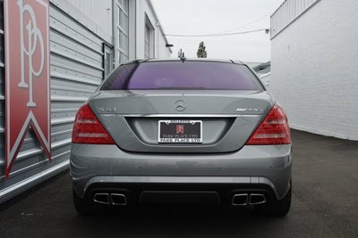 2011 Mercedes-Benz S63 AMG® '2 Look Edition'