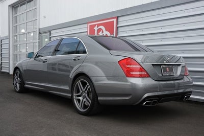 2011 Mercedes-Benz S63 AMG® '2 Look Edition'