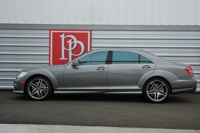 2011 Mercedes-Benz S63 AMG® '2 Look Edition'