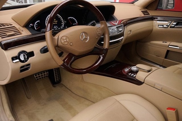 2011 Mercedes-Benz S63 AMG® '2 Look Edition'