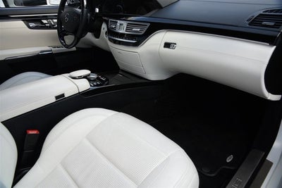 2011 Mercedes-Benz S63 AMG®