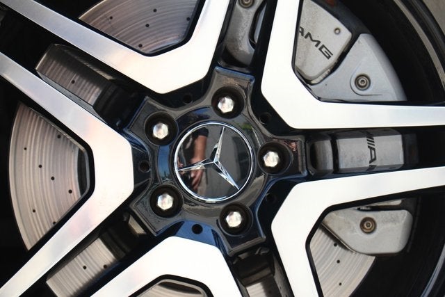 2012 Mercedes-Benz S63 AMG® S 63 AMG®