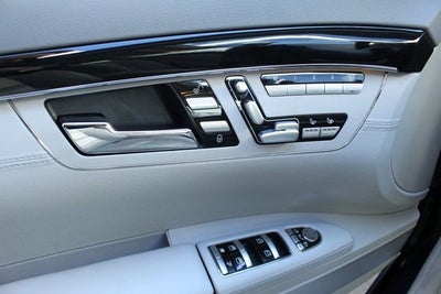 2012 Mercedes-Benz S63 AMG® S 63 AMG®