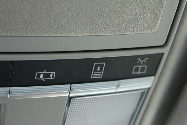 2012 Mercedes-Benz S63 AMG® S 63 AMG®