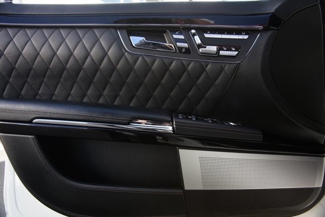 2011 Mercedes-Benz S65 AMG®