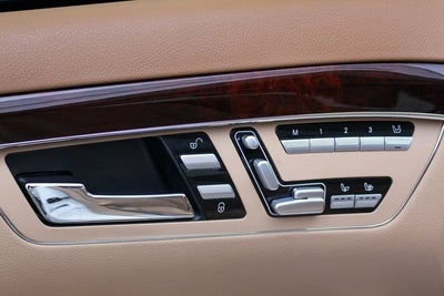 2010 Mercedes-Benz S-Class S 550