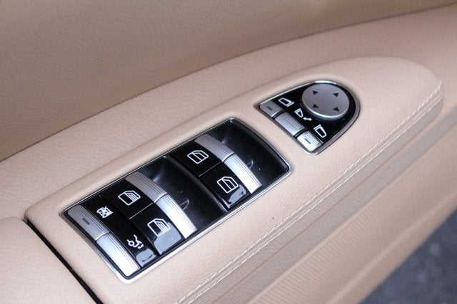 2010 Mercedes-Benz S-Class S 550