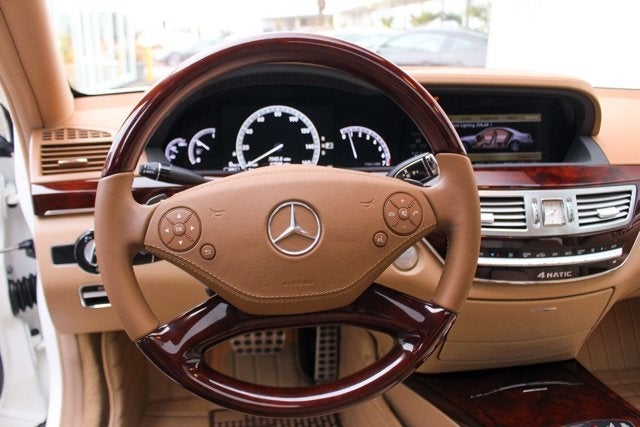2010 Mercedes-Benz S-Class S 550