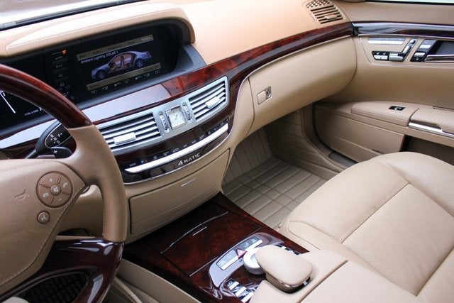 2010 Mercedes-Benz S-Class S 550