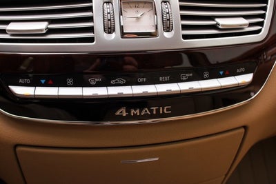 2010 Mercedes-Benz S-Class S 550