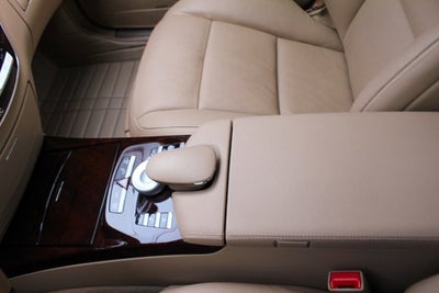 2010 Mercedes-Benz S-Class S 550