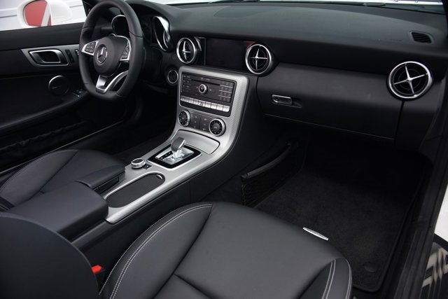 2017 Mercedes-Benz SLC300 Roadster