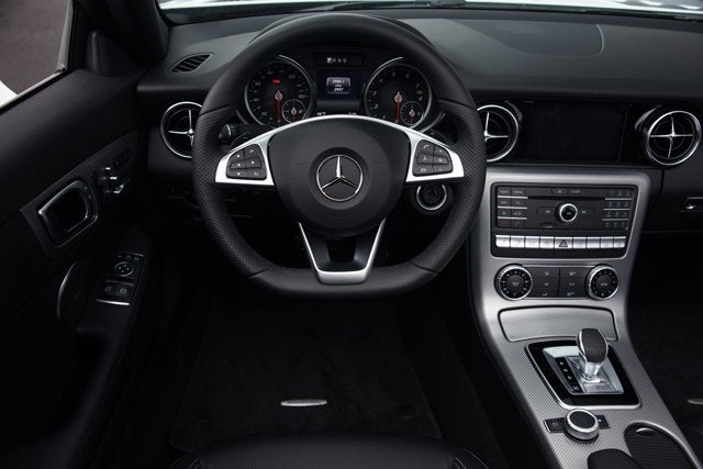 2017 Mercedes-Benz SLC300 Roadster