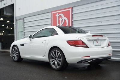 2017 Mercedes-Benz SLC300 Roadster