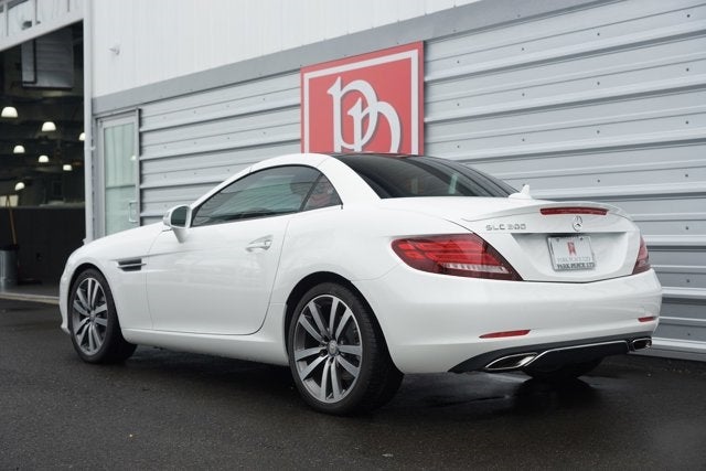 2017 Mercedes-Benz SLC300 Roadster