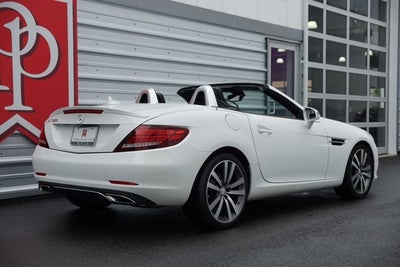 2017 Mercedes-Benz SLC300 Roadster