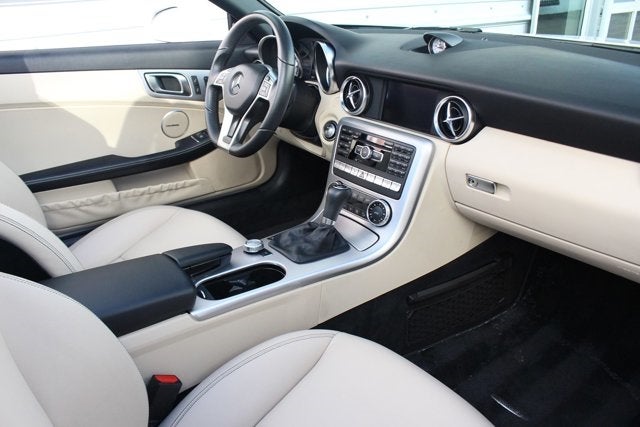 2016 Mercedes-Benz SLK 350 Roadster