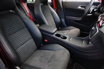 2015 Mercedes-Benz CLA250 4MATIC®