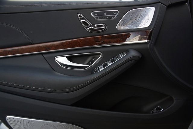 2014 Mercedes-Benz S63 AMG® 4MATIC®