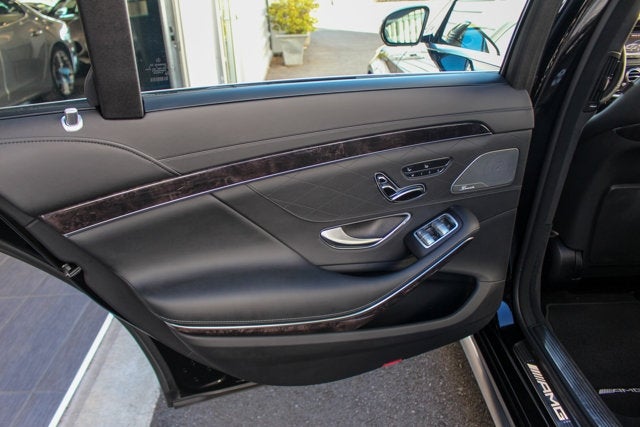 2016 Mercedes-Benz S-Class AMG® S 63