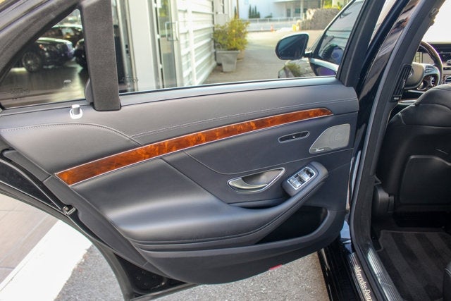 2014 Mercedes-Benz S-Class S 550 4MATIC®