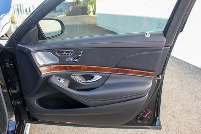 2014 Mercedes-Benz S-Class S 550 4MATIC®