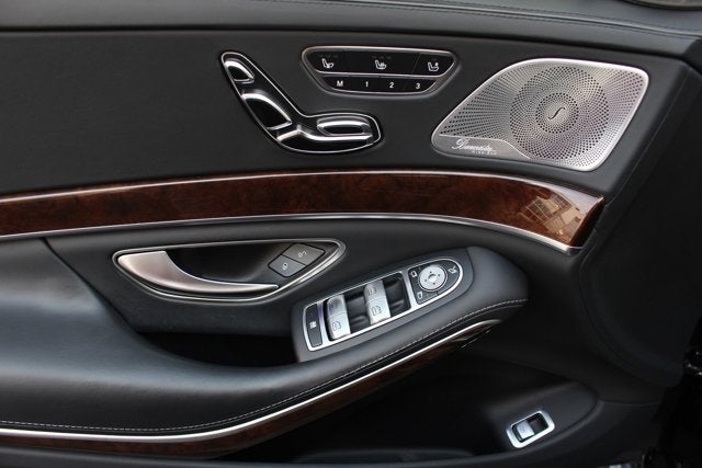 2015 Mercedes-Benz S550 Sedan