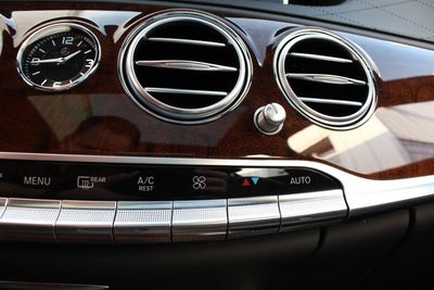 2015 Mercedes-Benz S550 Sedan