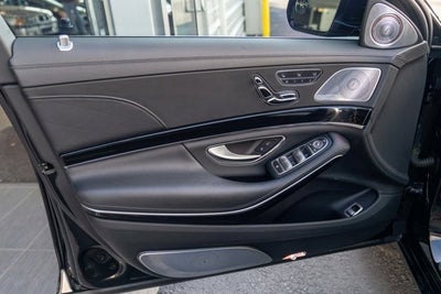2018 Mercedes-Benz S-Class Maybach S 560